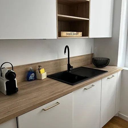 F2 Apartment